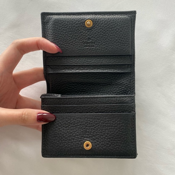 Gucci love is blind compact wallet - Picture 2 of 7